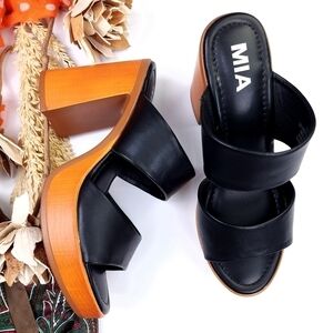 New Mia Black Chunky Heels Sz 7